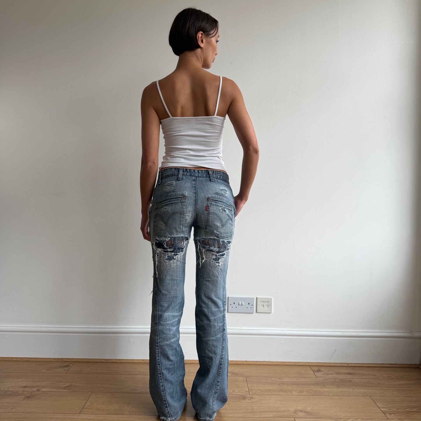 Levi’s Engineered distressed jeans - Size 29x34