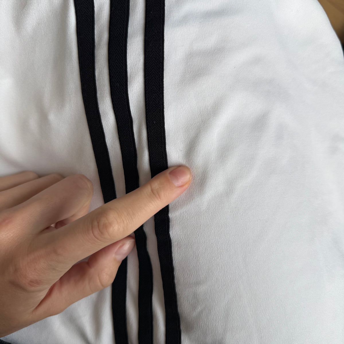 White Adidas 3 stripe top - Size S-M