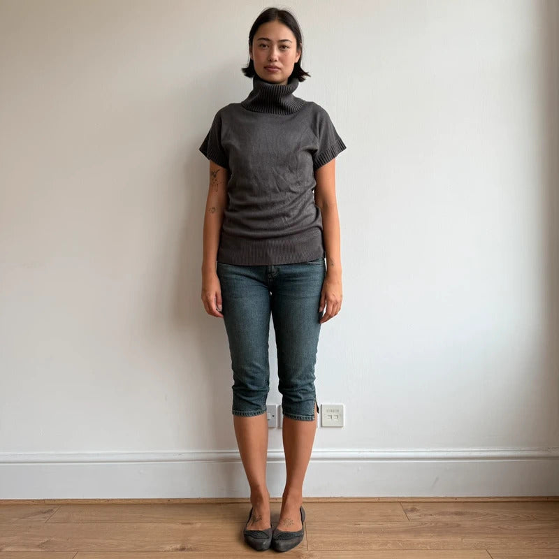 Brown short sleeve slouchy roll neck knit - Size M