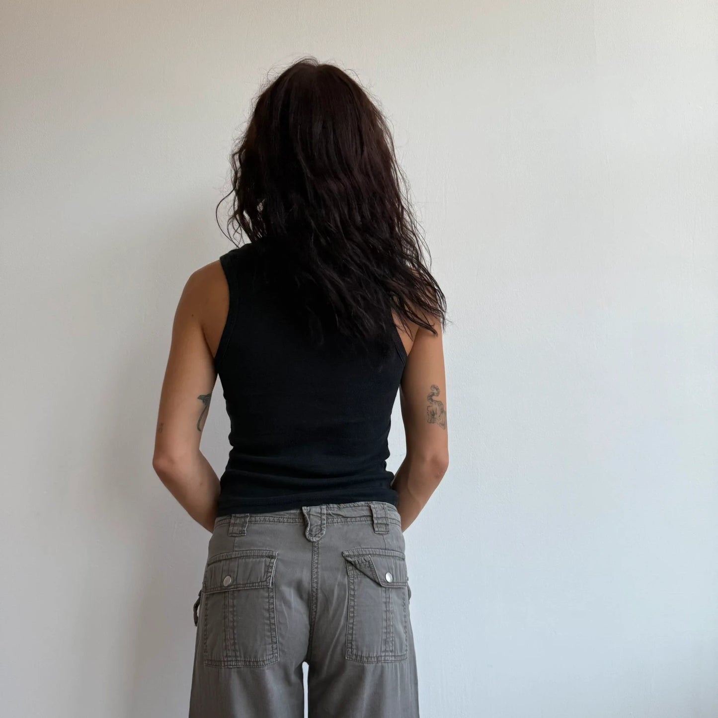 Khaki toggle waist capris / cargo trousers - Size XS