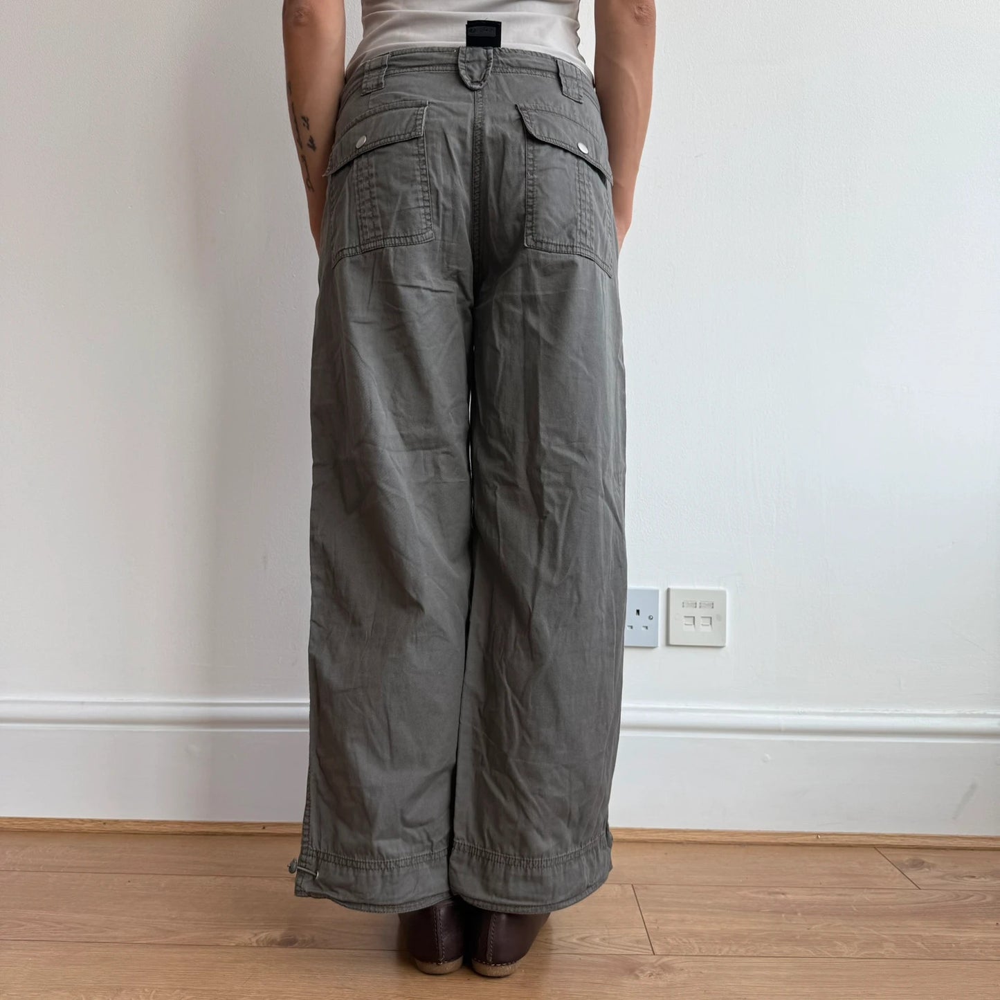 Darker khaki toggle waist capris - Size 8