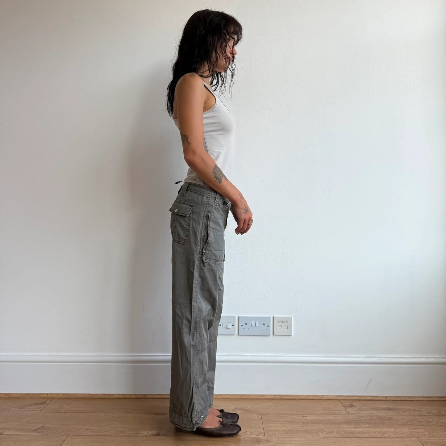 Darker khaki toggle waist capris - Size 8